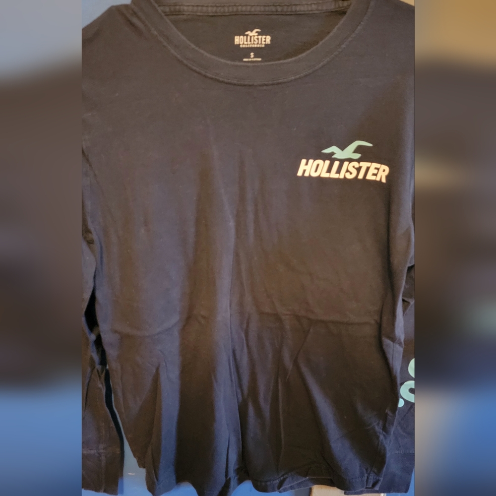 Hollister long sleeve shirt